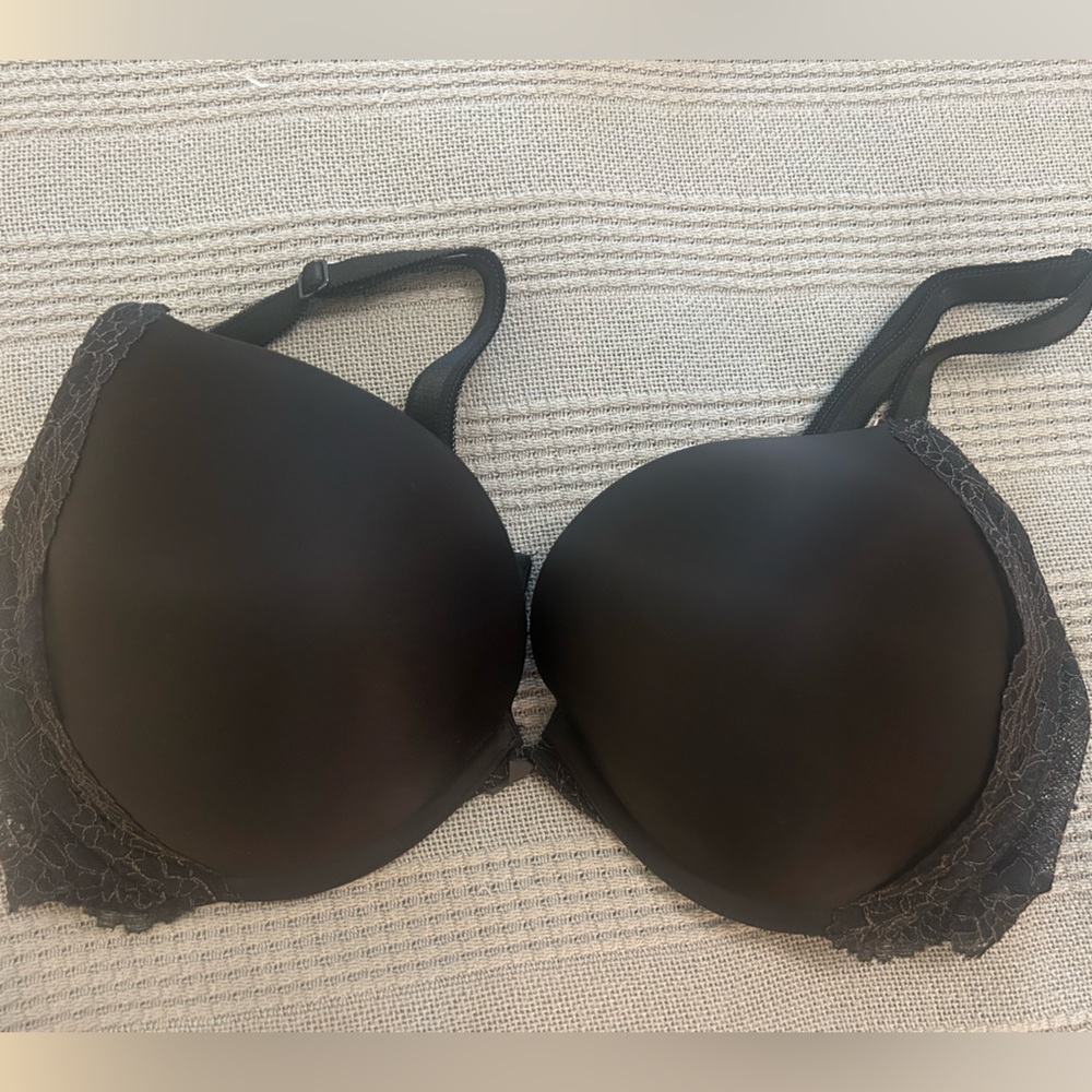 Victoria's Secret Black Lace Trim Bra